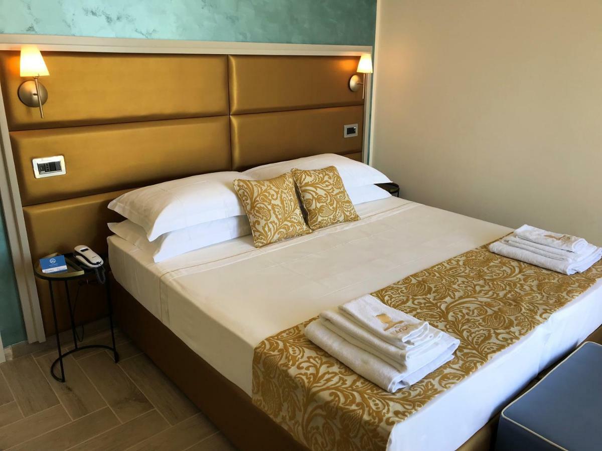 Hotel L'Ariana Isole Eolie - Una Esperienze Leni Eksteriør bilde